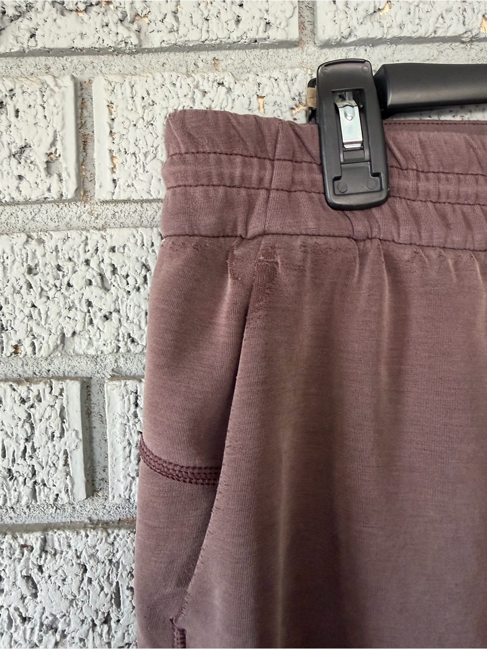 Lululemon Softstreme High-Rise Pant Espresso Brown Size 8 - Picture 3 of 10